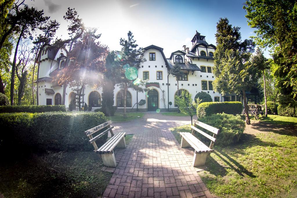 Hotel Maria Стшелин Экстерьер фото