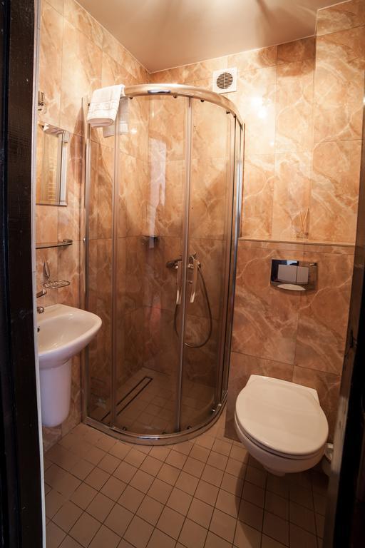 Hotel Maria Стшелин Экстерьер фото